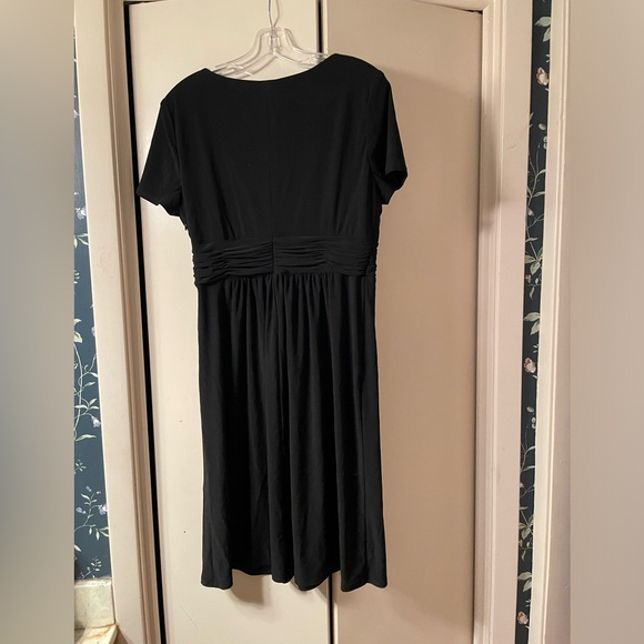 Evan Picone Black Dress Gathered Waist Scoop Neck Short Sleeve Size 14 spandex - Picture 5 of 14